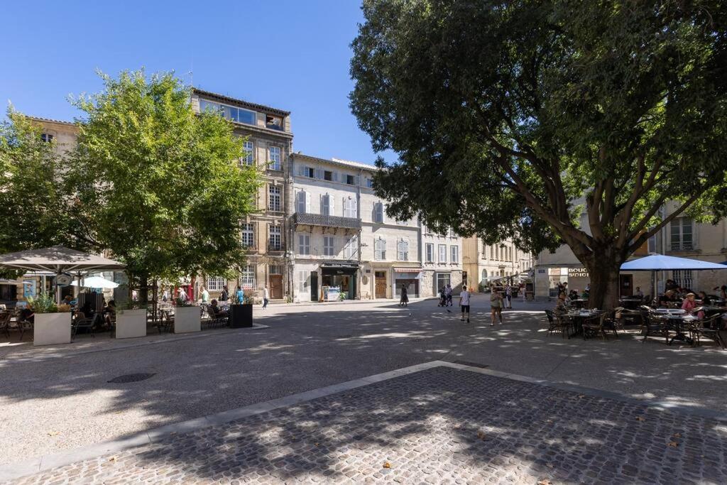 Apartamento Le Balcon Du Roi Rene Aviñón Exterior foto